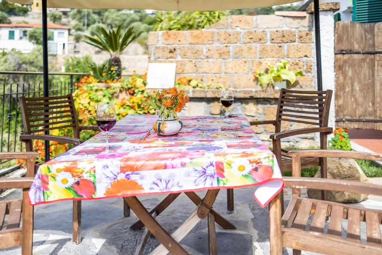 Holiday home Angolo Dei Fiori Pompeiana Italy